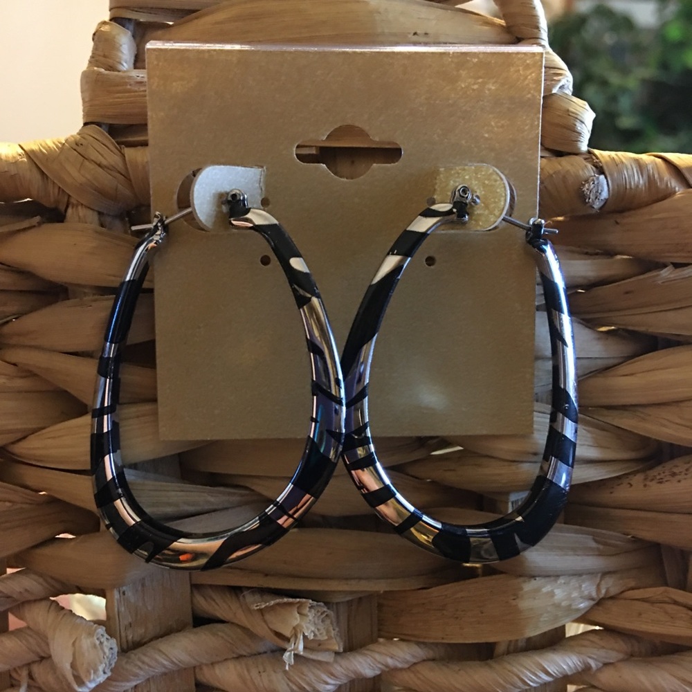 Vintage black & silver tone animal print hoops